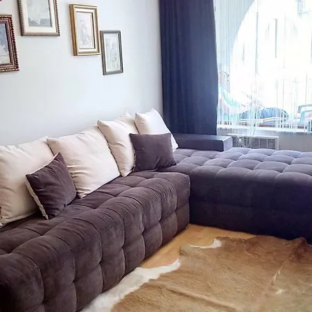Ваканционен К-Кс Манастира, Банско Apartment Bansko